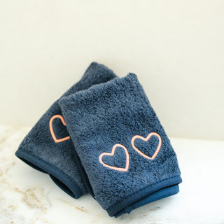 Weezie Makeup Towel