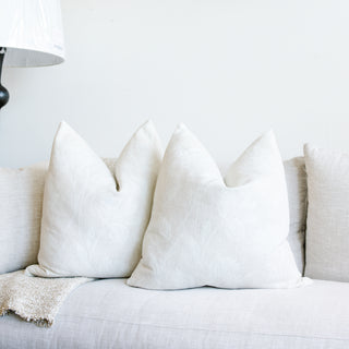 Laurel Pillow