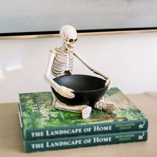 Skeleton W/ Black Bowl